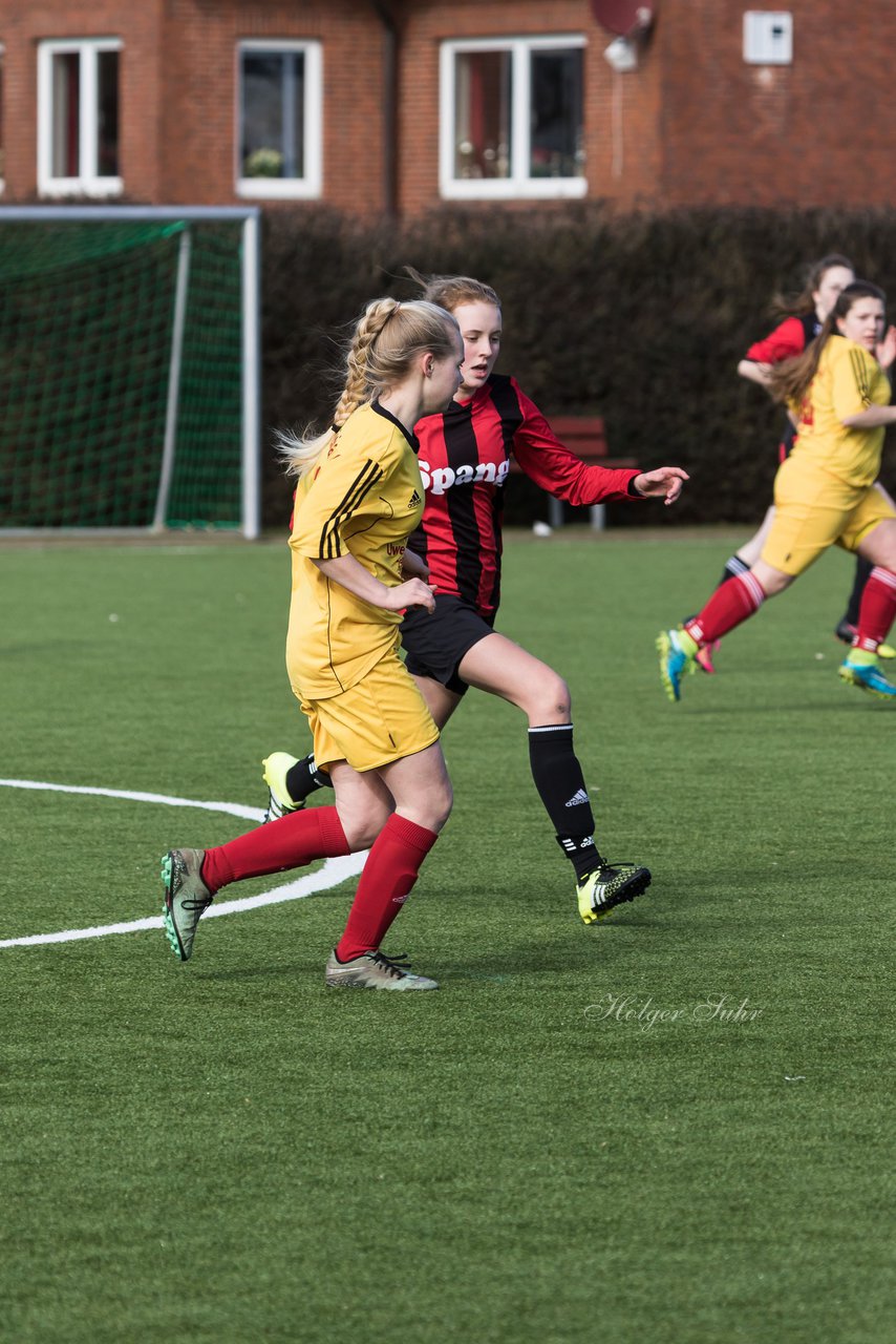 Bild 67 - B-Juniorinnen SG Weststeinburg/Bei - SV Fisia 03 : Ergebnis: 1:2